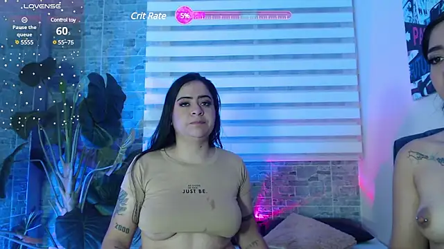 KarolandMichel online show from March 2025 12:02:02 PM