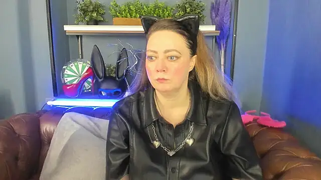 JesiaFoxi online show from February 2025 01:14:01 PM