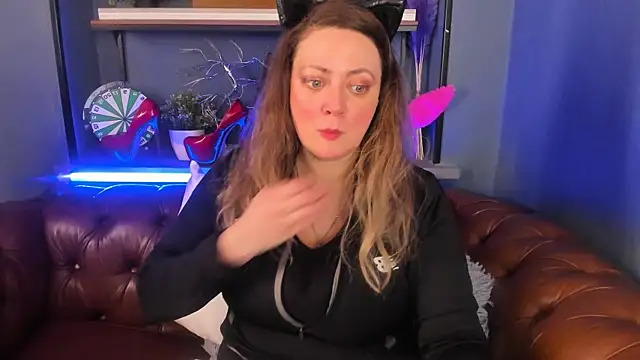 JesiaFoxi online show from March 2025 02:18:02 PM