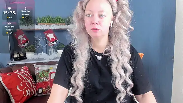 JesiaFoxi online show from January 2026 01:02:02 PM