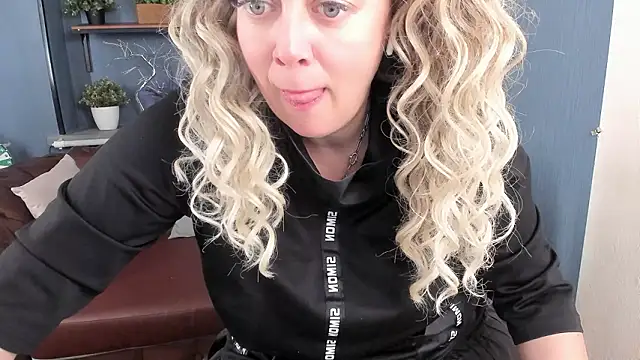 Snapshot of JesiaFoxi chatting on March 2026 11:59:02 AM JesiaFoxi online show from March 2026 11:59:02 AM