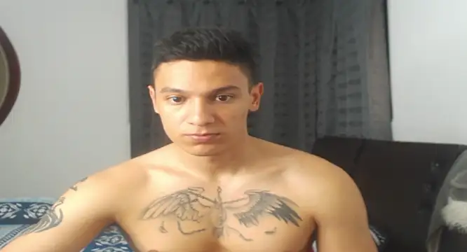 Snapshot of Tobicutee chatting on December 2025 04:06:01 AM Tobicutee online show from December 2025 04:06:01 AM