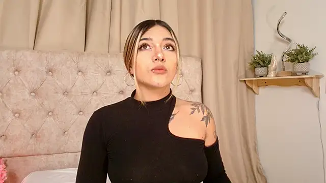 ashleyvalirya online show from March 2025 03:51:02 AM