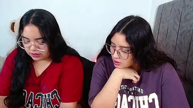 maddie-and-chelsea- online show from January 2025 10:43:02 PM