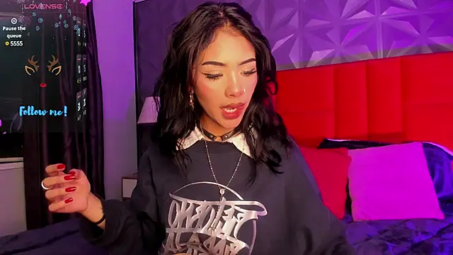 Giovanna oliveira online show from January 2025 09:32:02 AM