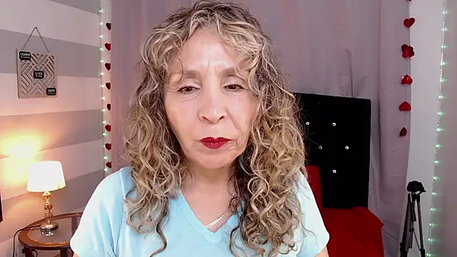 Snapshot of Afrodita_sg chatting on March 2026 01:30:01 PM Afrodita sg online show from March 2026 01:30:01 PM