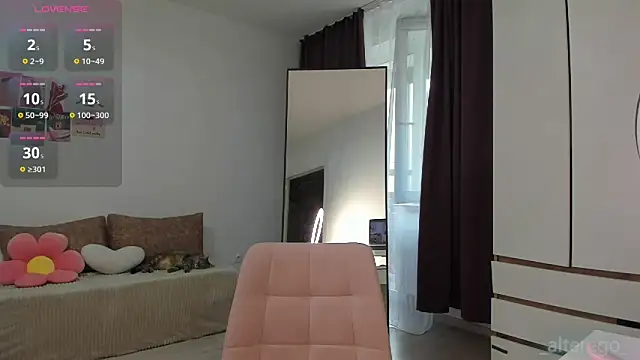  cometoseeme  online show from August 2026 03:44:01 PM