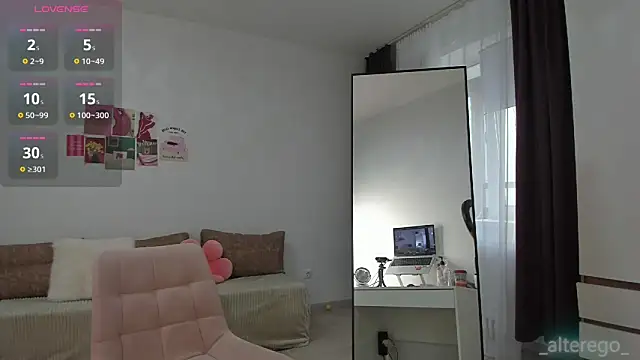  cometoseeme  online show from August 2026 03:17:02 PM