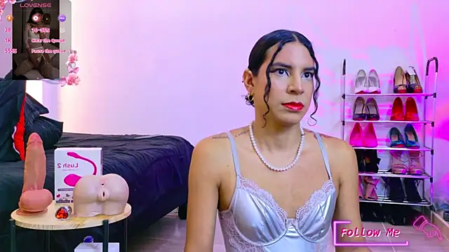 CampbelGinger online show from November 2025 01:38:02 AM