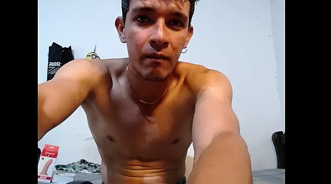 cristofer 988 online show from January 2025 01:05:02 AM