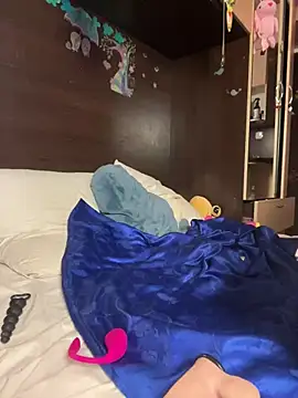 lonelycrystal online show from January 2025 07:59:02 PM