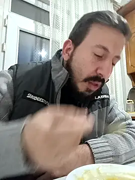 Snapshot of Karizmatikman chatting on February 2026 04:18:01 PM Karizmatikman online show from February 2026 04:18:01 PM