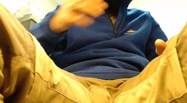 Snapshot of hardbigcock16 chatting on February 2025 07:01:02 AM hardbigcock16 online show from February 2025 07:01:02 AM