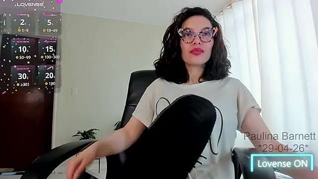 paulinabarnett- online show from April 2026 04:22:01 PM