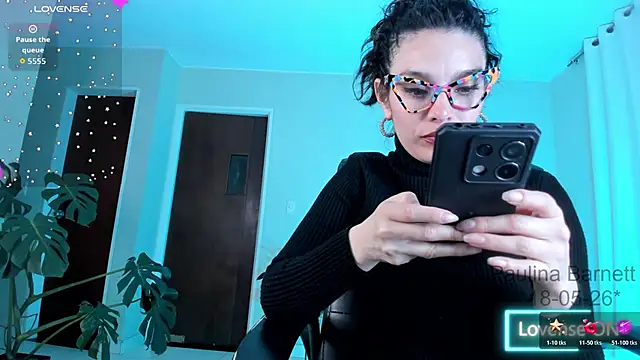 paulinabarnett- online show from May 2026 02:51:02 AM