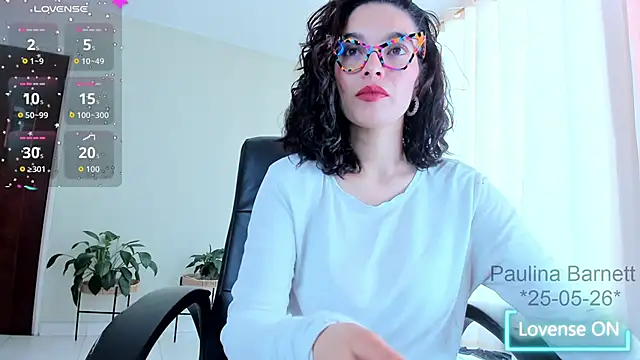 paulinabarnett- online show from May 2026 04:13:02 PM