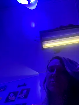 Snapshot of hotNReady6969 chatting on September 2025 09:40:02 PM hotNReady6969 online show from September 2025 09:40:02 PM