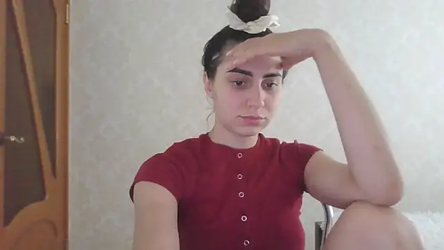 Snapshot of Kashtanka_ chatting on July 2026 06:48:01 AM Kashtanka online show from July 2026 06:48:01 AM