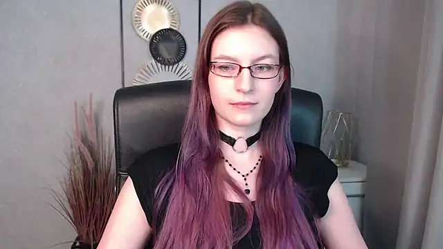 Snapshot of emmaxDelight chatting on December 2024 12:34:01 PM emmaxDelight online show from December 2024 12:34:01 PM