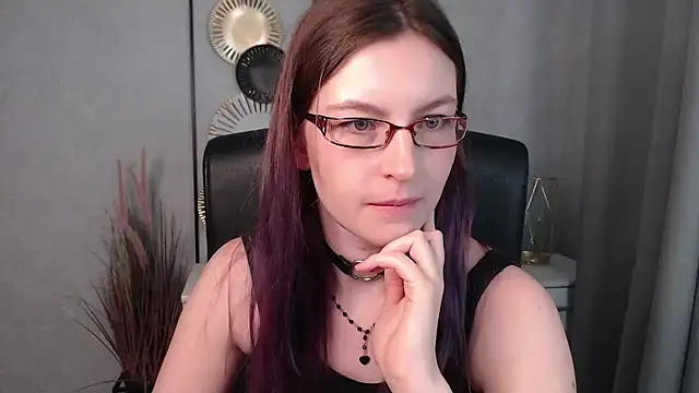 Snapshot of emmaxDelight chatting on December 2024 10:08:02 AM emmaxDelight online show from December 2024 10:08:02 AM