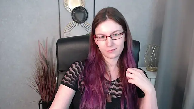 Snapshot of emmaxDelight chatting on January 2025 12:36:01 PM emmaxDelight online show from January 2025 12:36:01 PM