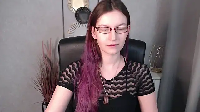 Snapshot of emmaxDelight chatting on January 2025 06:35:02 AM emmaxDelight online show from January 2025 06:35:02 AM