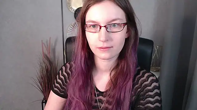 Snapshot of emmaxDelight chatting on January 2025 10:10:02 AM emmaxDelight online show from January 2025 10:10:02 AM