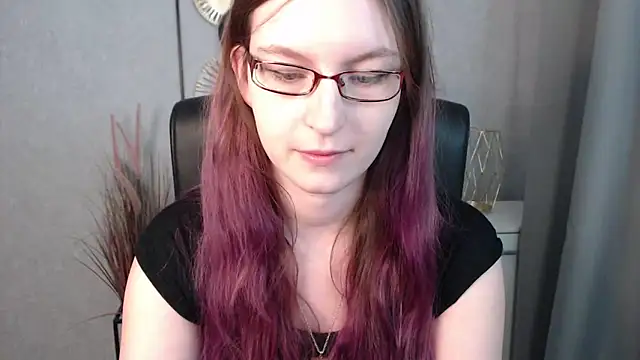 Snapshot of emmaxDelight chatting on January 2025 11:24:01 AM emmaxDelight online show from January 2025 11:24:01 AM