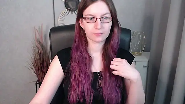 Snapshot of emmaxDelight chatting on January 2025 10:07:02 AM emmaxDelight online show from January 2025 10:07:02 AM