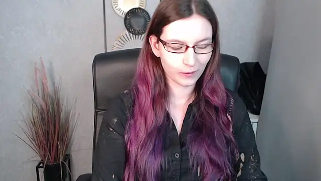 Snapshot of emmaxDelight chatting on February 2025 06:33:01 AM emmaxDelight online show from February 2025 06:33:01 AM