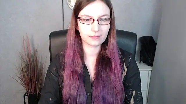 Snapshot of emmaxDelight chatting on February 2025 10:12:01 AM emmaxDelight online show from February 2025 10:12:01 AM