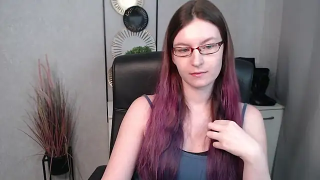 Snapshot of emmaxDelight chatting on February 2025 10:16:01 AM emmaxDelight online show from February 2025 10:16:01 AM