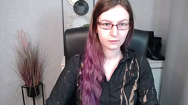 Snapshot of emmaxDelight chatting on February 2025 09:31:01 AM emmaxDelight online show from February 2025 09:31:01 AM