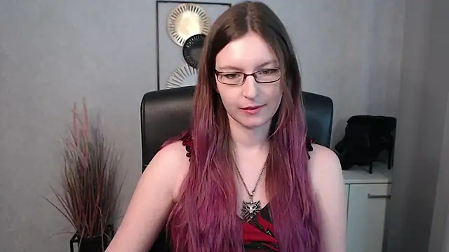 Snapshot of emmaxDelight chatting on March 2025 10:21:02 AM emmaxDelight online show from March 2025 10:21:02 AM