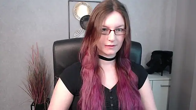 Snapshot of emmaxDelight chatting on March 2025 06:38:02 AM emmaxDelight online show from March 2025 06:38:02 AM