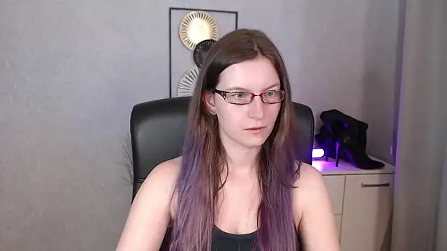 Snapshot of emmaxDelight chatting on September 2025 07:19:01 AM emmaxDelight online show from September 2025 07:19:01 AM