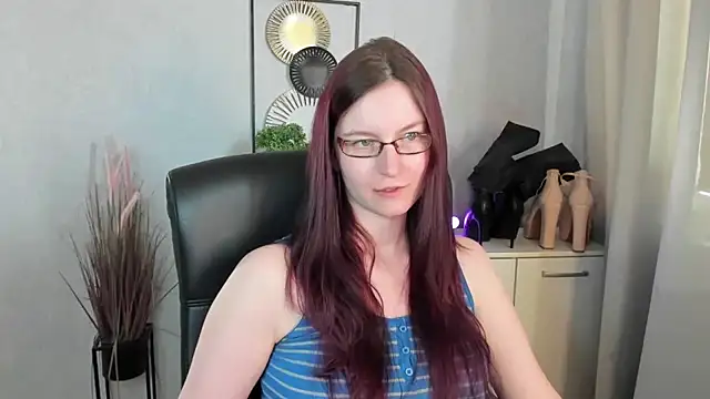 Snapshot of emmaxDelight chatting on June 2026 05:25:01 PM emmaxDelight online show from June 2026 05:25:01 PM