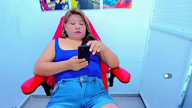 victoria love89 online show from January 2026 01:42:01 AM