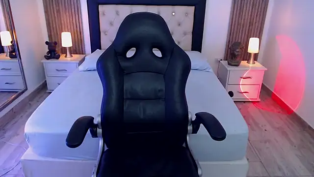 Snapshot of zoe_jones13 chatting on October 2025 03:20:02 AM zoe jones13 online show from October 2025 03:20:02 AM