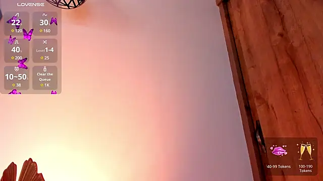 Snapshot of Mia_ross16 chatting on February 2025 07:18:02 PM Mia ross16 online show from February 2025 07:18:02 PM