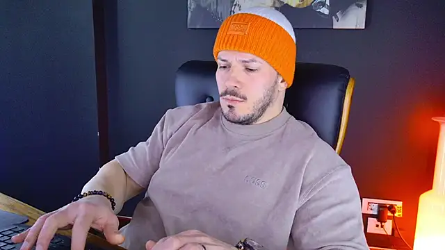 AngeloEric online show from January 2025 11:45:02 AM