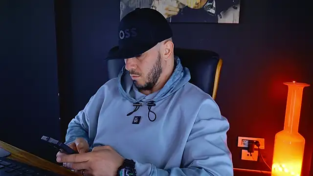 AngeloEric online show from March 2025 06:03:02 AM