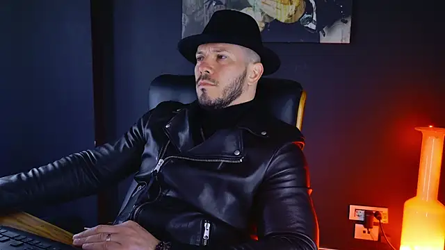 AngeloEric online show from March 2025 06:16:01 AM