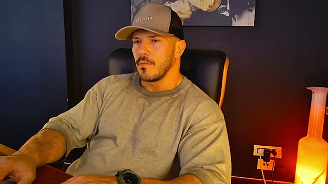 AngeloEric online show from September 2025 11:56:02 AM