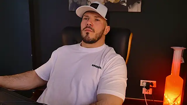 AngeloEric online show from April 2026 11:20:01 AM