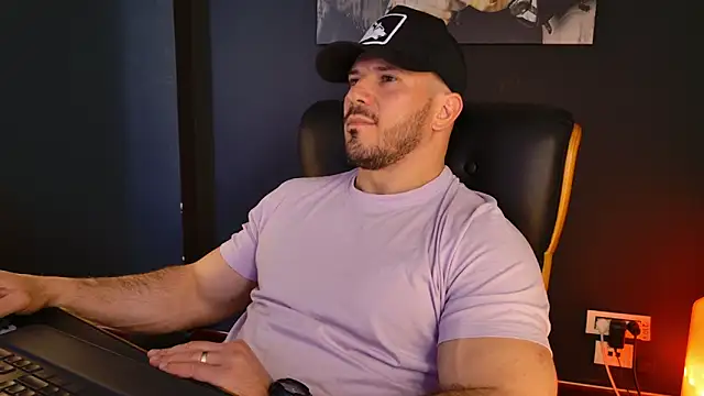 AngeloEric online show from April 2026 12:29:02 PM