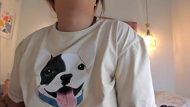 Snapshot of aprill21_ chatting on December 2024 05:48:01 PM aprill21 online show from December 2024 05:48:01 PM