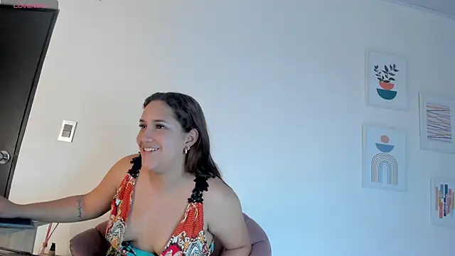 Snapshot of aprill21_ chatting on January 2025 05:37:01 PM aprill21 online show from January 2025 05:37:01 PM