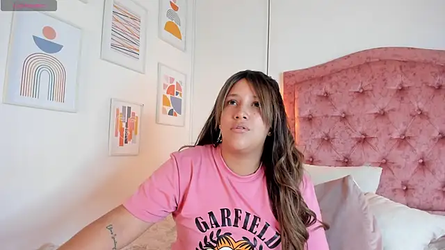 Snapshot of aprill21_ chatting on March 2025 01:59:02 PM aprill21 online show from March 2025 01:59:02 PM