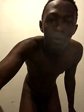 Snapshot of thekidrose chatting on November 2025 05:40:02 AM thekidrose online show from November 2025 05:40:02 AM